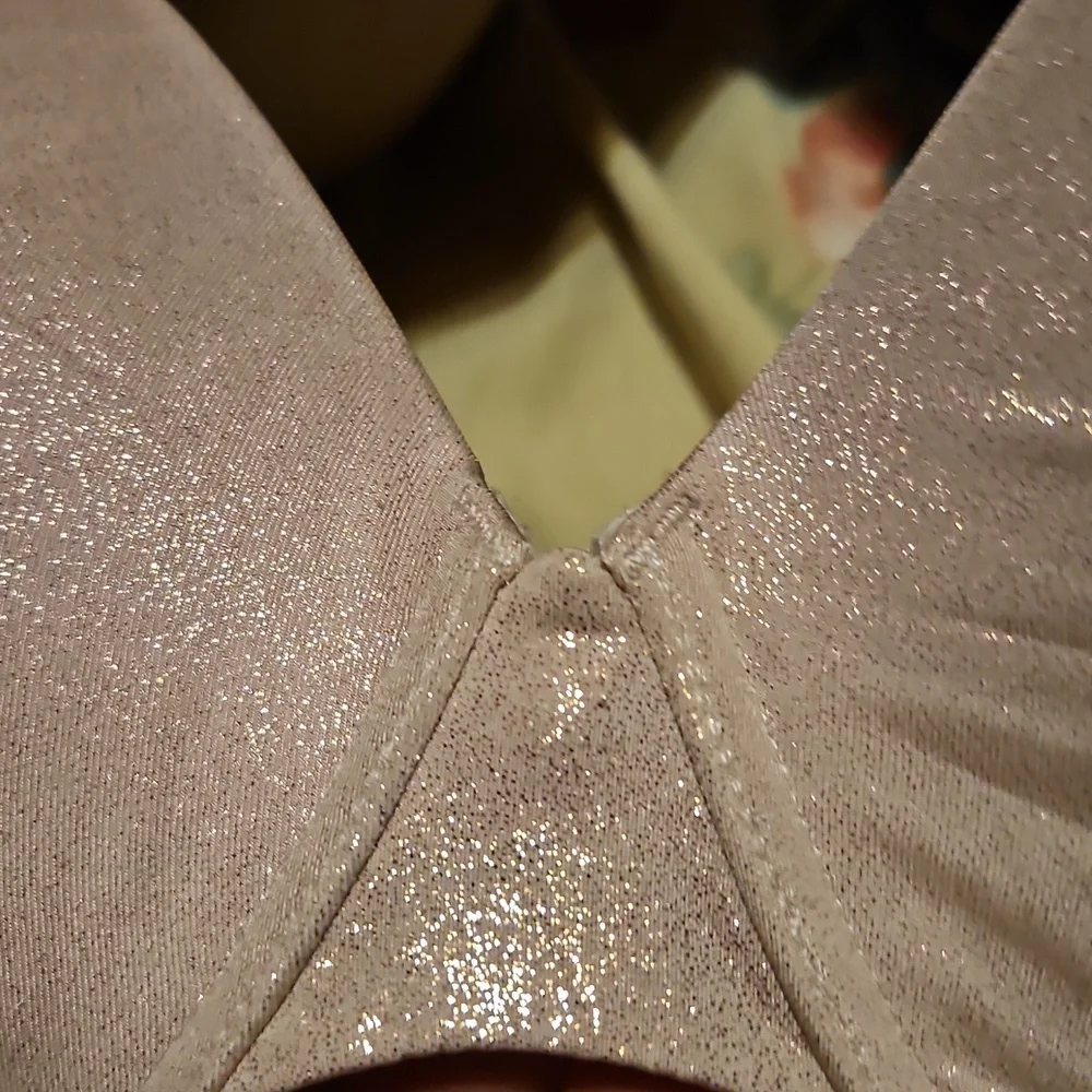 Victoria's secret bundle of two bras 36 DD - Picture 11 of 12